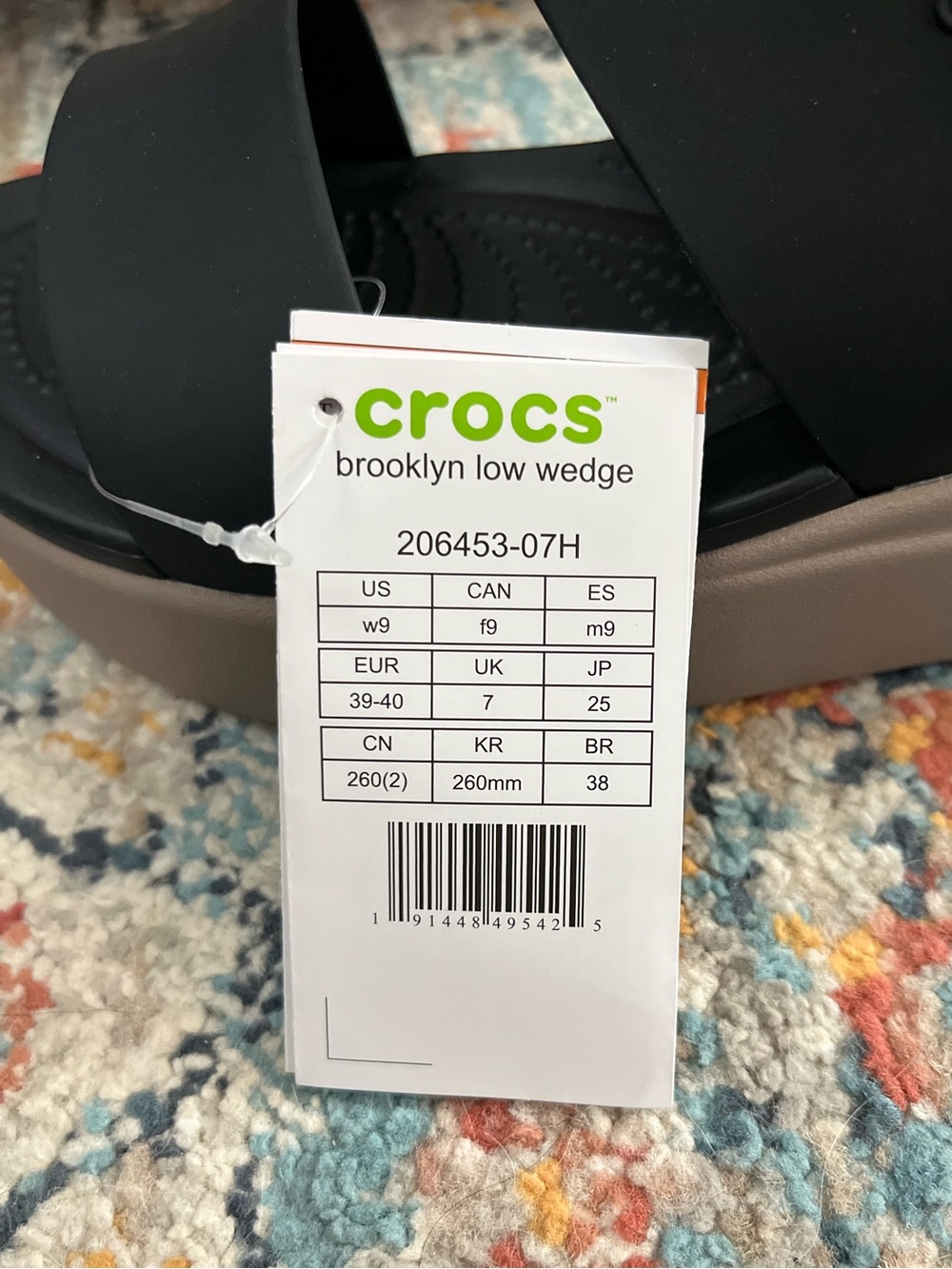 NWT Brooklyn Low Wedge Crocs Women’s Size 9 - Picture 10 of 10